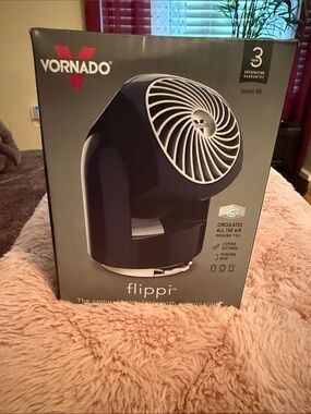 Vornado Flippi Compact Air Circulator Fan - Black